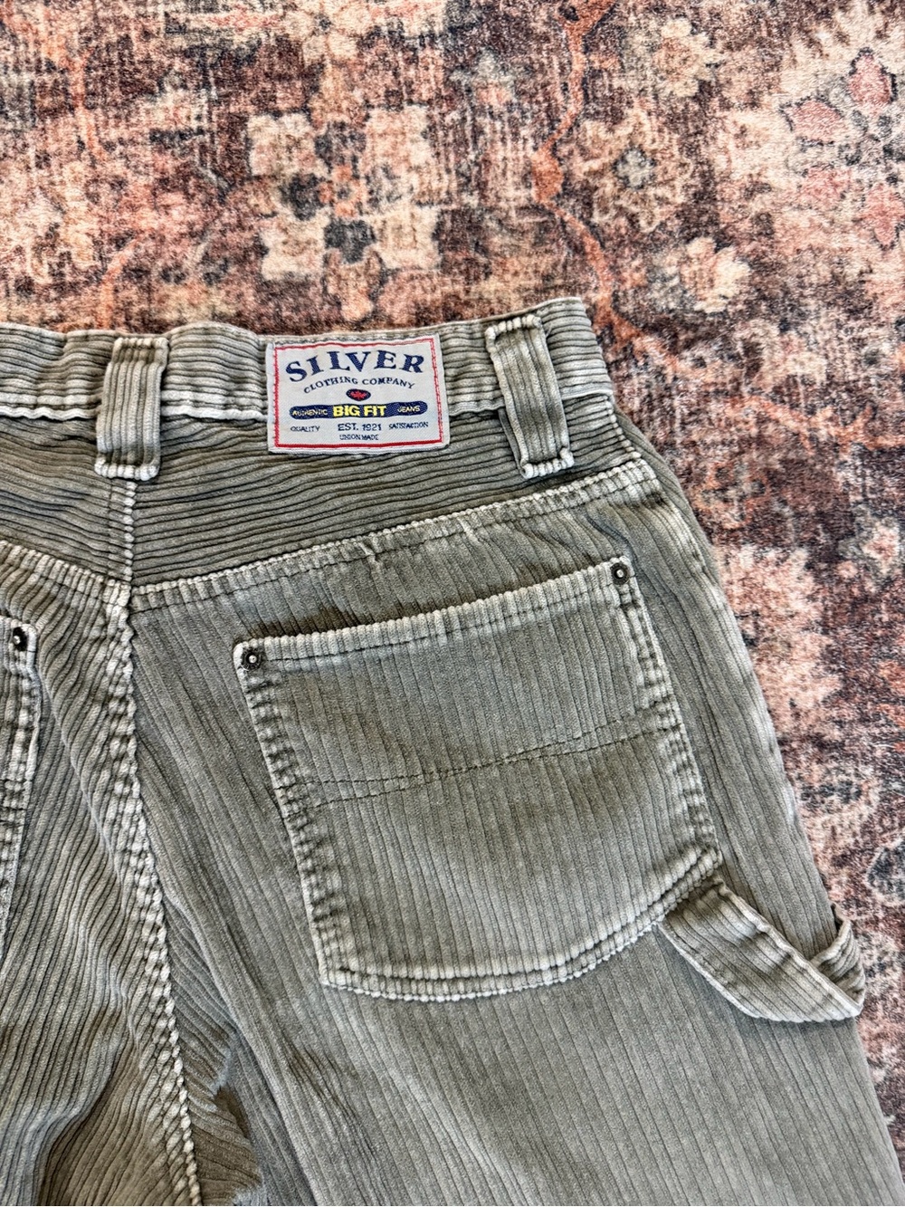 Vintage Silver Clothing Company Big Fit Corduroy Pants 28x28 Sage Green Wide Leg